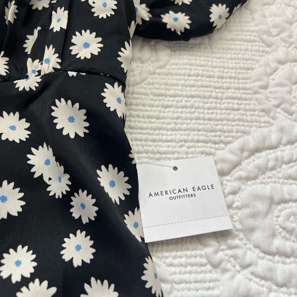 American Eagle Dress Size Medium NWT - Picture 4 of 8